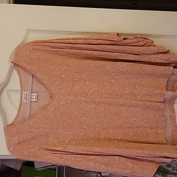 ARIAT Dolman Sleeve top XL NWOT - Picture 1 of 4